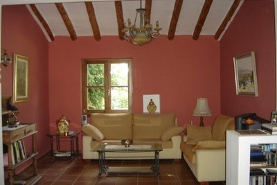 Purias property: Farmhouse with 6 bedroom in Purias 77173