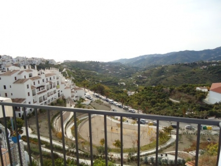 Frigiliana property: Townhome to rent in Frigiliana 77996