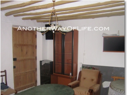 Loja property: Farmhouse in Granada for sale 78348