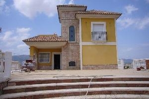 Pinoso property: Townhome for sale in Pinoso 79805