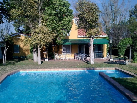 Villa for sale in town 80519