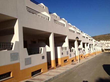 Carboneras property: Townhome with 3 bedroom in Carboneras 80803