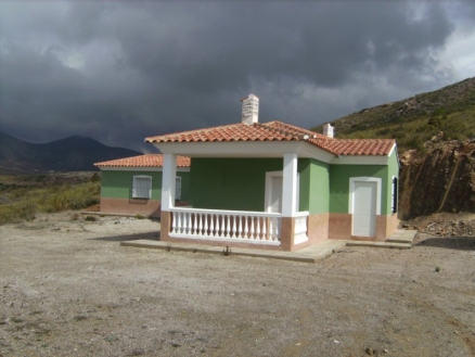 Velez-Rubio property: Villa with 4 bedroom in Velez-Rubio 80861