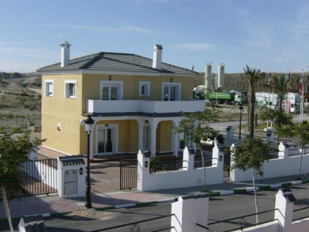 Campos Del Rio property: Campos Del Rio Villa 80998