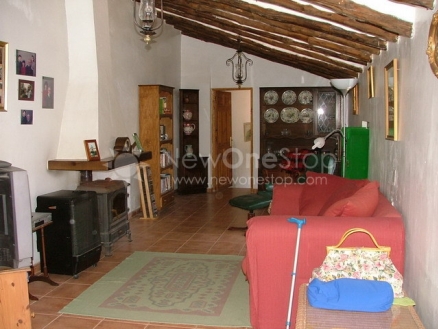 Albox&nbsp;property:&nbsp;Country&nbsp;Property&nbsp;with&nbsp;4&nbsp;bedroom&nbsp;in&nbsp;Albox&nbsp;81082