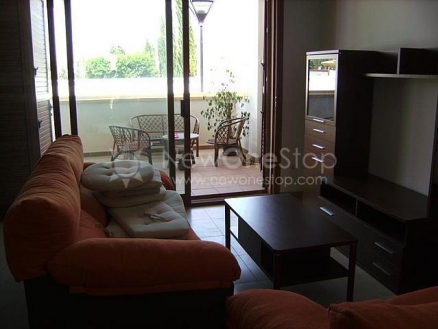 Apartment for sale in town, Spain 81083