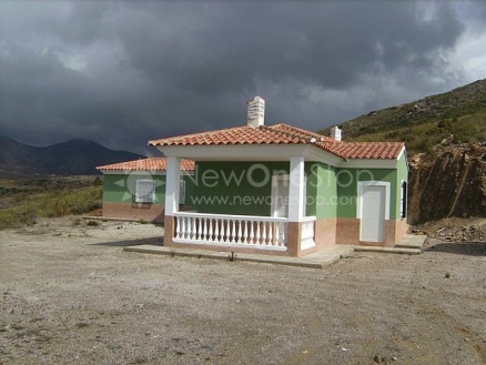 Velez-Rubio property: Villa with 4 bedroom in Velez-Rubio 81104