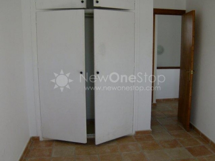 Apartment for sale in town, Almeria 81120