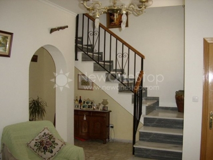 Velez-Blanco&nbsp;property:&nbsp;Townhome&nbsp;with&nbsp;4&nbsp;bedroom&nbsp;in&nbsp;Velez-Blanco,&nbsp;Spain&nbsp;81171