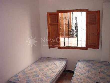 Almeria&nbsp;property&nbsp;|&nbsp;2&nbsp;bedroom&nbsp;Apartment&nbsp;81205