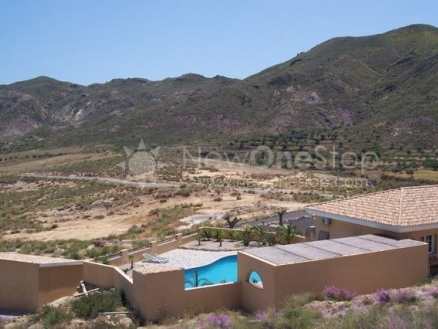 Villa with 3 bedroom in town, Spain 81293