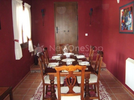Cariatiz property: Country Property with 6 bedroom in Cariatiz 81407