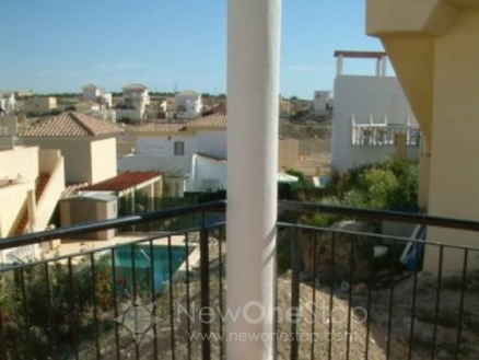 town Villa 81412
