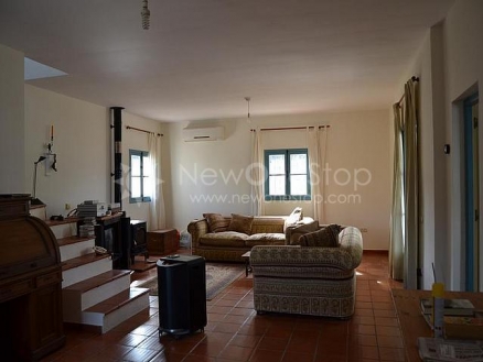 Villa with 3 bedroom in town, Spain 81416