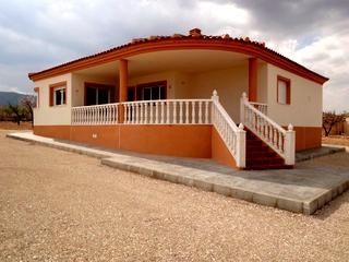 Raspay property: Villa for sale in Raspay 82178