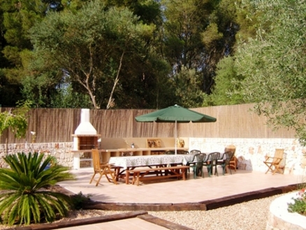 Villa for sale in town 82654