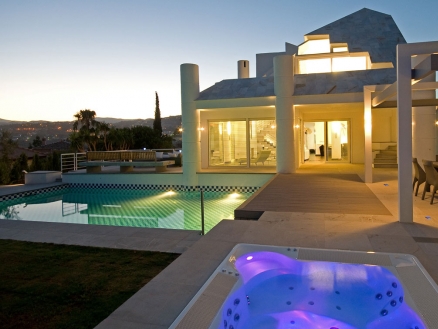 Nueva Andalucia property: Villa in Malaga for sale 83072