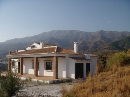 Salares&nbsp;property:&nbsp;Villa&nbsp;for&nbsp;sale&nbsp;in&nbsp;Salares,&nbsp;Spain&nbsp;84628