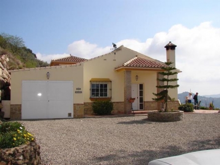 Villa&nbsp;with&nbsp;3&nbsp;bedroom&nbsp;in&nbsp;town&nbsp;85822