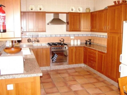 Villa&nbsp;for&nbsp;sale&nbsp;in&nbsp;town,&nbsp;&nbsp;85822