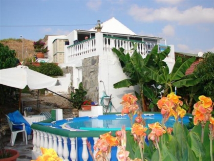 Villa&nbsp;for&nbsp;sale&nbsp;in&nbsp;town&nbsp;85845