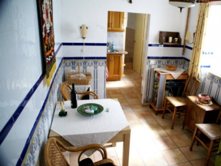 Townhome&nbsp;with&nbsp;3&nbsp;bedroom&nbsp;in&nbsp;town,&nbsp;Spain&nbsp;85900