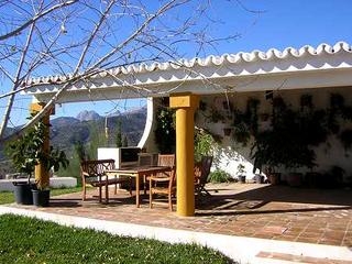 Riogordo property: House for sale in Riogordo, Malaga 86411