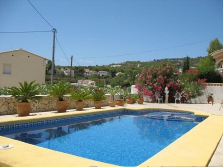 Villa for sale in town, Spain 93748