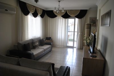 Apartment with 3 bedroom in town 93975