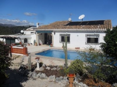 Benidoleig property: Villa for sale in Benidoleig 94042