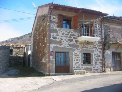 Villa for sale in town 94155