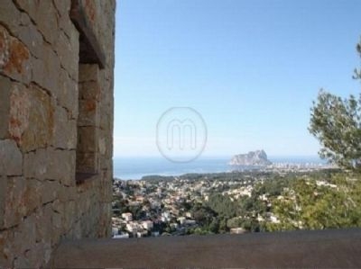 Villa for sale in town, Spain 94166
