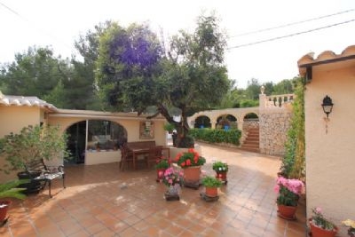 Villa for sale in town 94276