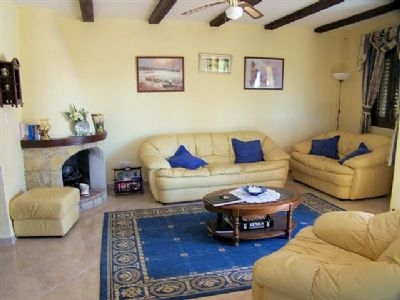 Villa to rent in town, Spain 94509