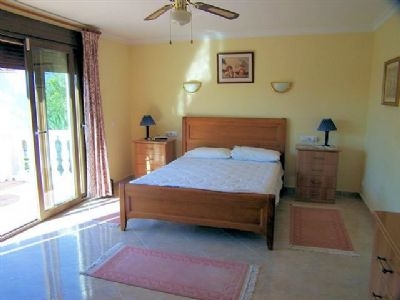 Villa with 7 bedroom in town 94509