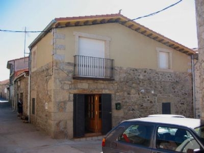 Villa for sale in town 94886