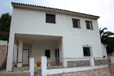 Villa&nbsp;for&nbsp;sale&nbsp;in&nbsp;town,&nbsp;Spain&nbsp;94927