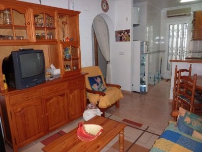 Apartment with 2 bedroom in town 94984