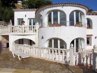 Villa to rent in town 95283