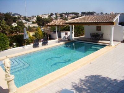 Villa&nbsp;for&nbsp;sale&nbsp;in&nbsp;town,&nbsp;Spain&nbsp;95348