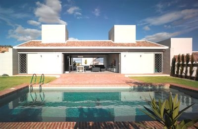 Villa for sale in town 95409