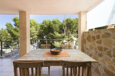 Villa to rent in town, Spain 95460