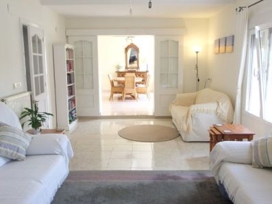 Villa with 3 bedroom in town 95505