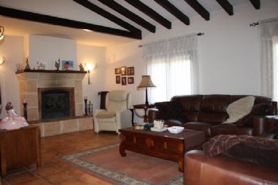 Villa for sale in town, Spain 95769