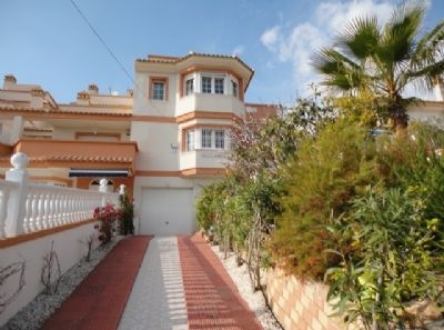 Villamartin property: Townhome with 3 bedroom in Villamartin 95989