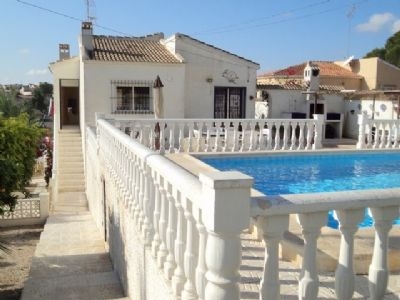 Pinar De Campoverde property: Villa for sale in Pinar De Campoverde, Spain 96013