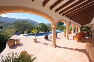 Jalon property: Villa for sale in Jalon, Spain 96197