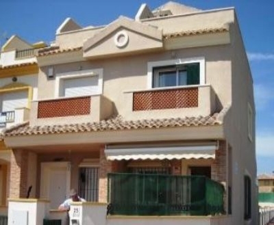 Townhome for sale in town 96229