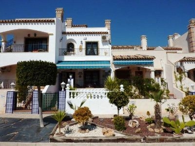 Townhome for sale in town 96280