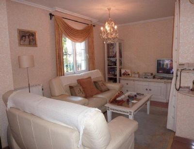 Villa with 3 bedroom in town 97029